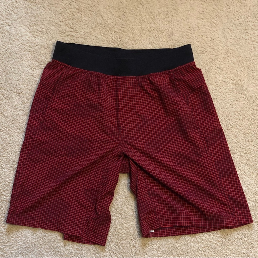 Lululemon shorts size L 9” inseam